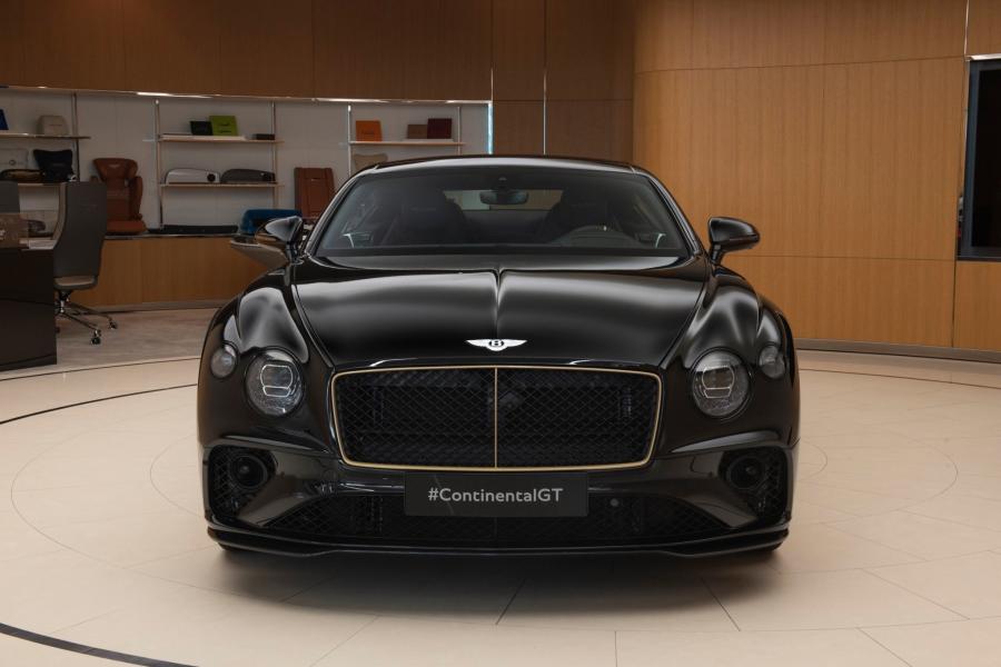  Bentley Continental GT Aurum Edition by Mulliner 2020 года  (UAE) (фото 2 из 10)
